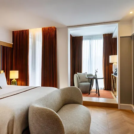 De Sers Champs Elysees 5* Paris