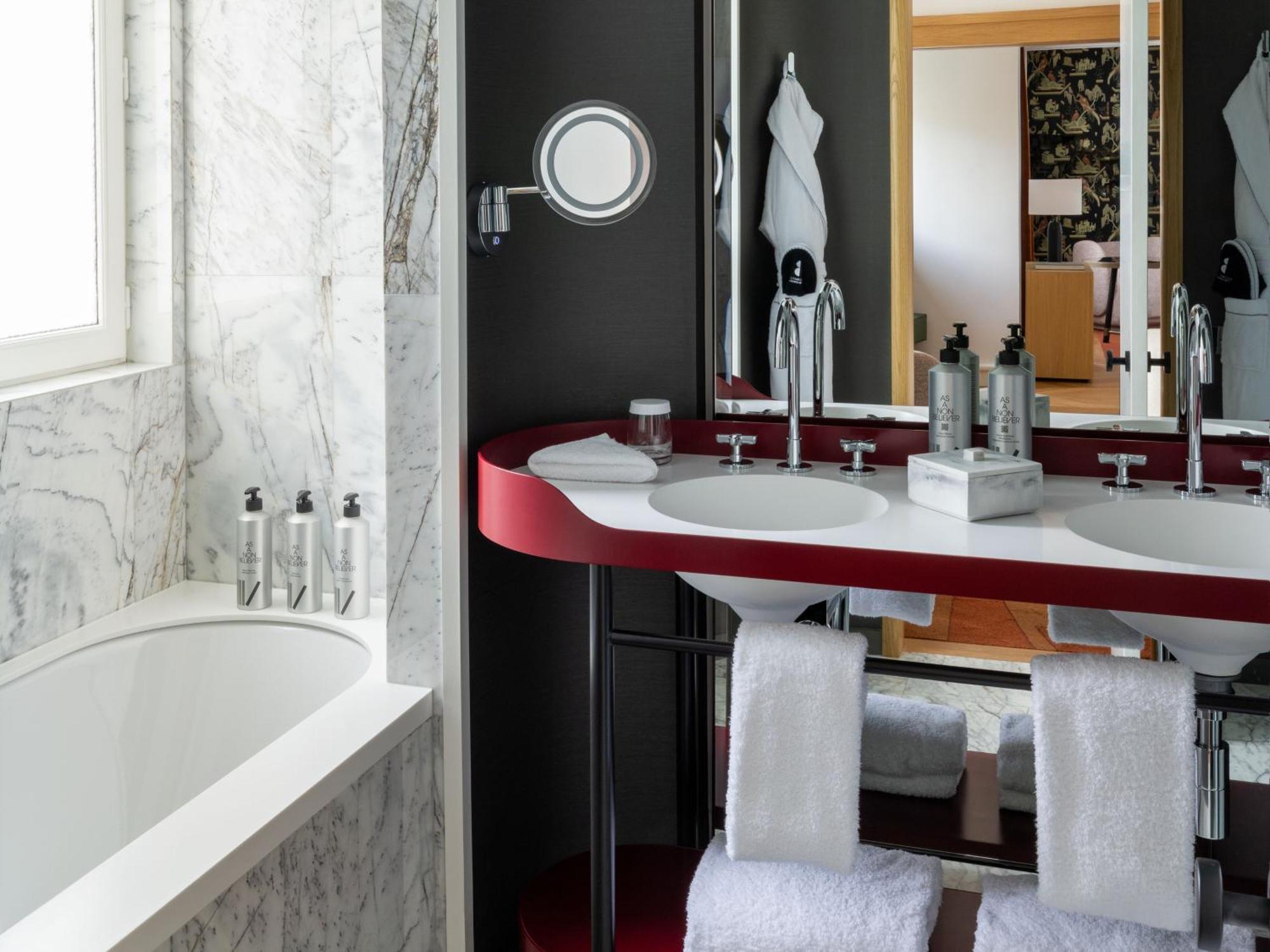 De Sers Champs Elysées Parigi