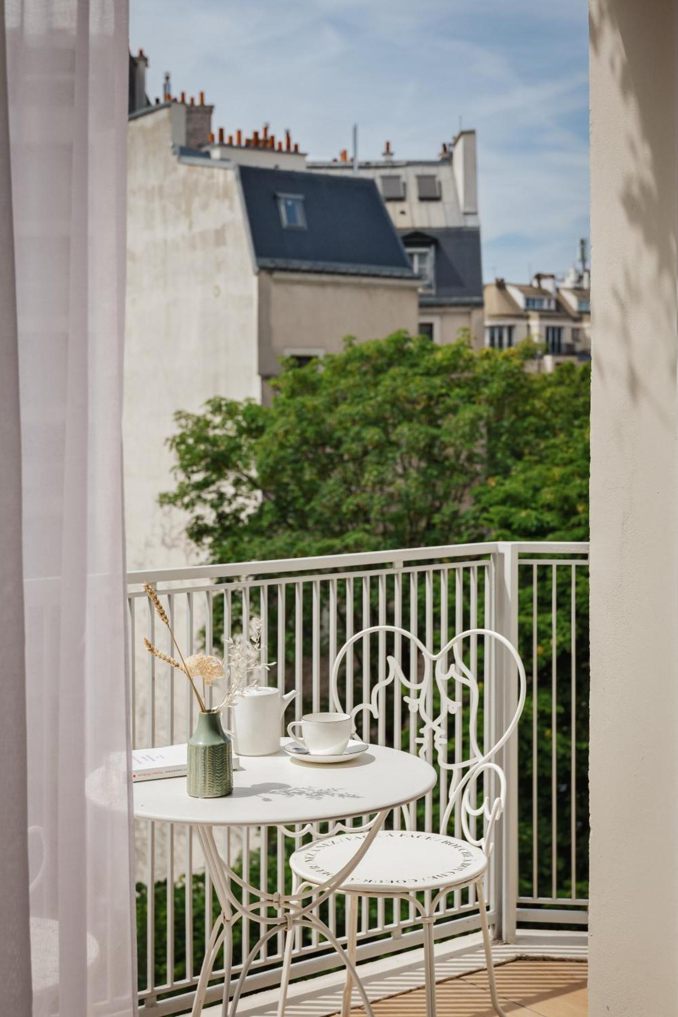Hotel De Sers Champs Elysées 5*